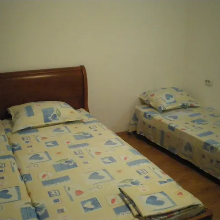 старата къща Хостел