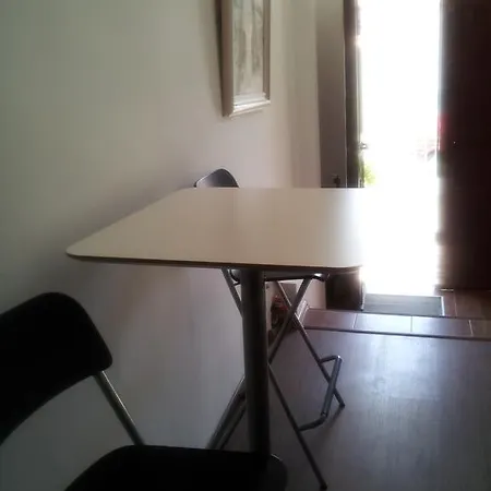 Хостел старата къща Бургас