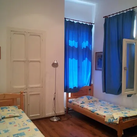Хостел Old House